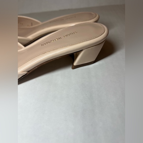 Stuart Weitzman Rosebud Patent Leather Sandals Womens 7.5. - Picture 6 of 7